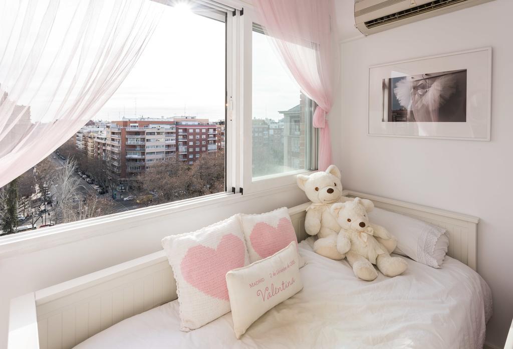 General Peron Picasso Apartment Madrid Ngoại thất bức ảnh