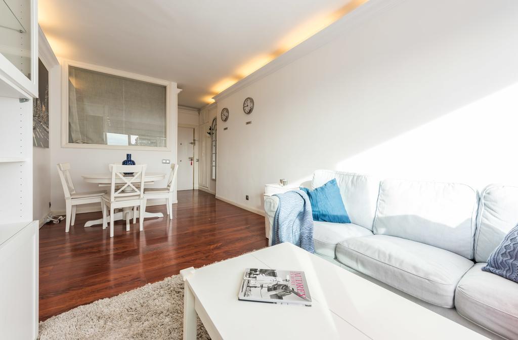 General Peron Picasso Apartment Madrid Ngoại thất bức ảnh